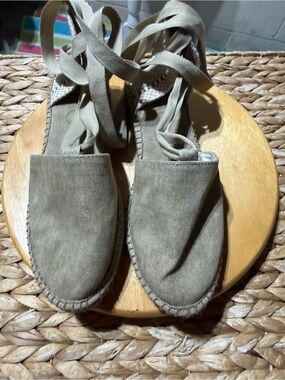 Neutral Canvas Espadrille Lace-Up Flats - Taupe size 9